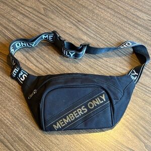 Members Only Black Waist Hip Bag Fanny Pack
